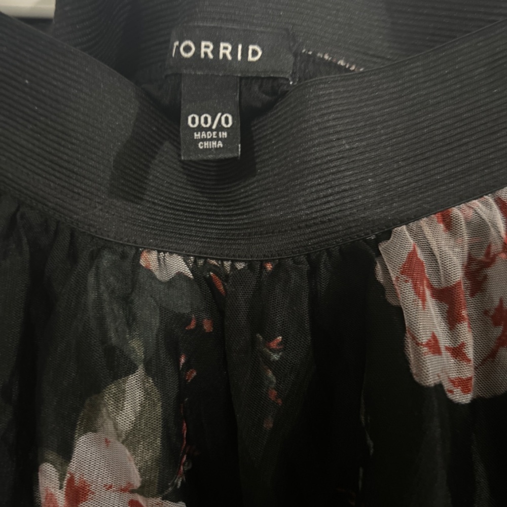 Torrid tutuskirt - Picture 2 of 2